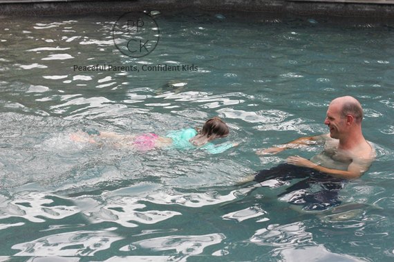 Learning to Swim: Taking a Child's Lead ~ Peaceful parents, Confident Kids